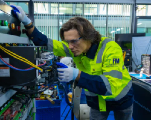 robot-engineers-invent-robots-of-the-future-that-c-2026-01-08-07-35-07-utc-300x200 1